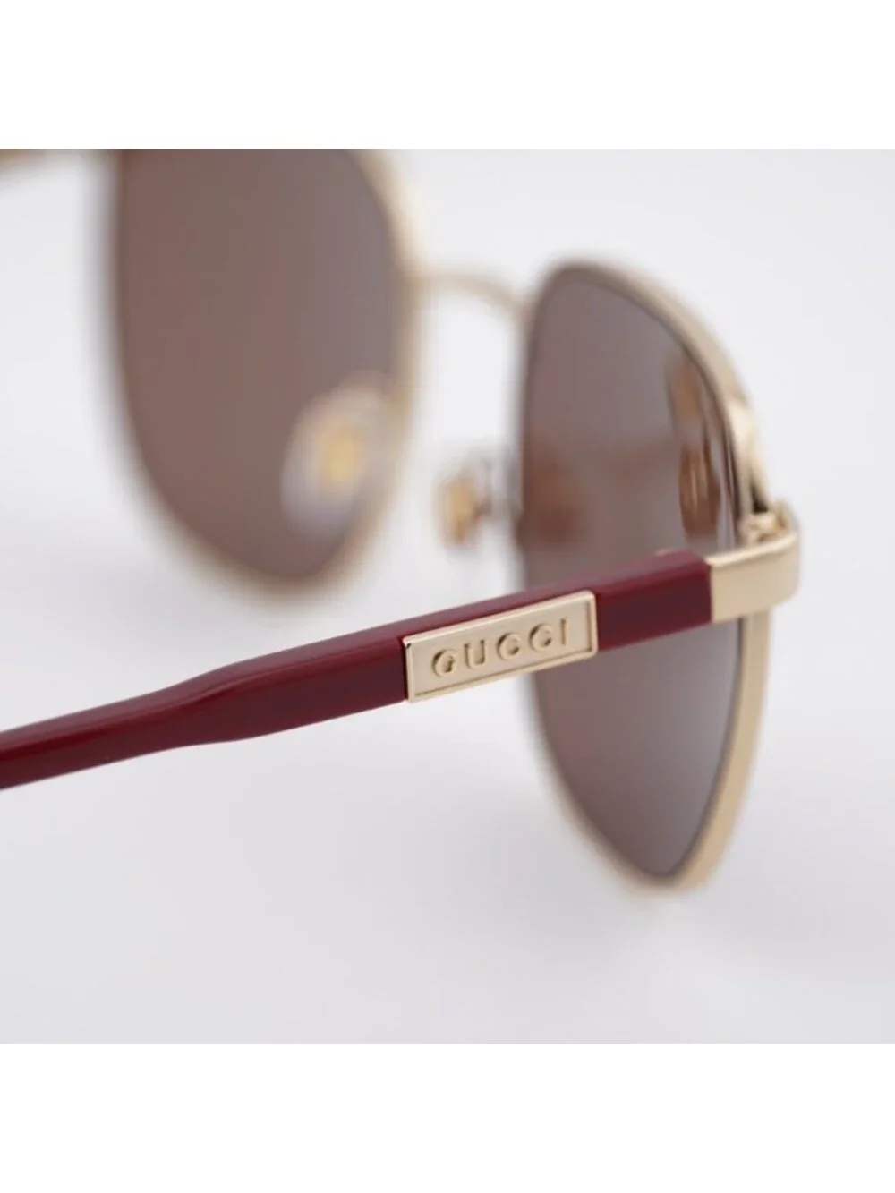 Gucci GG1799S 004 Sunglasses Gold/Burgundy Square Frame, Brown Lenses